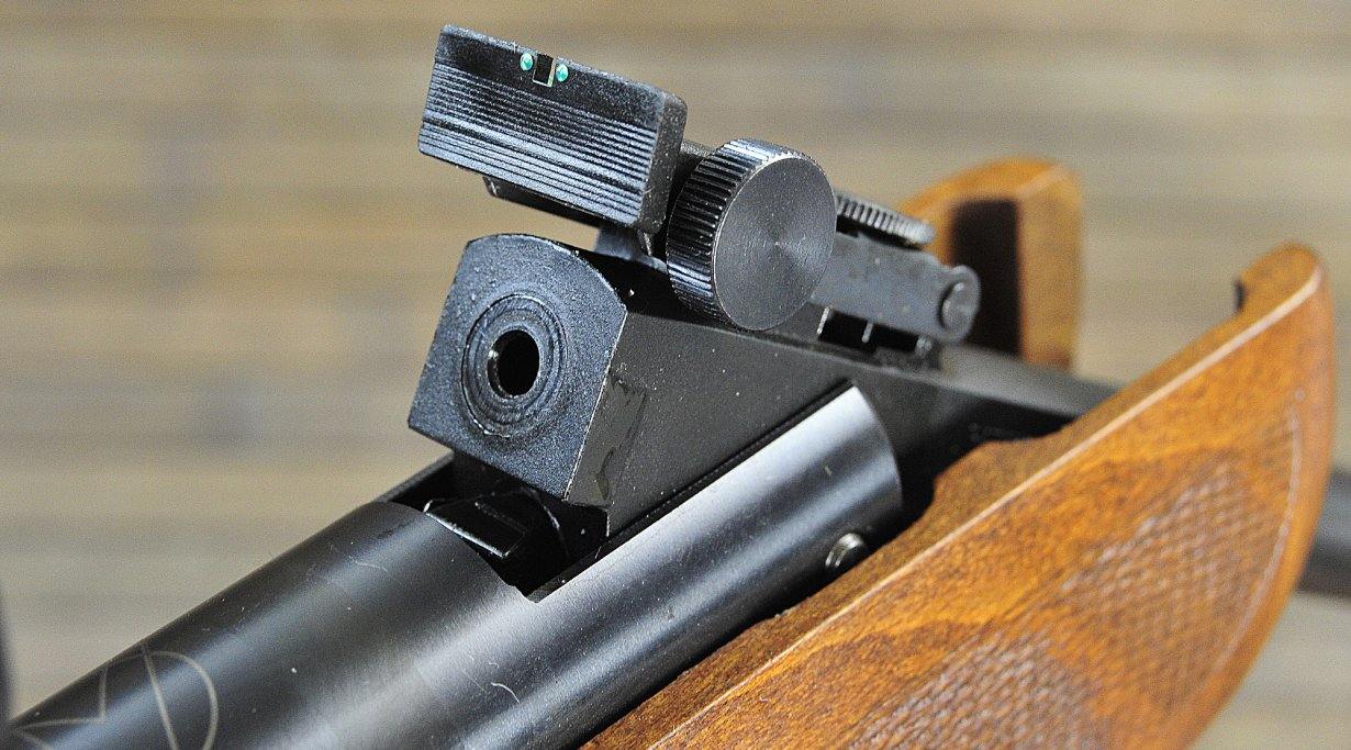GAMO HUNTER 440 AIR RIFLE 4.5MM - NeonSales {{ shop.shopifyCountryName }}