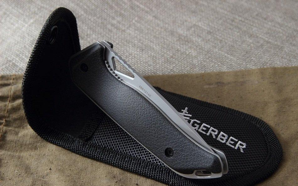 GERBER MOMENT FOLDER WITH SHEATH - NeonSales South Africa