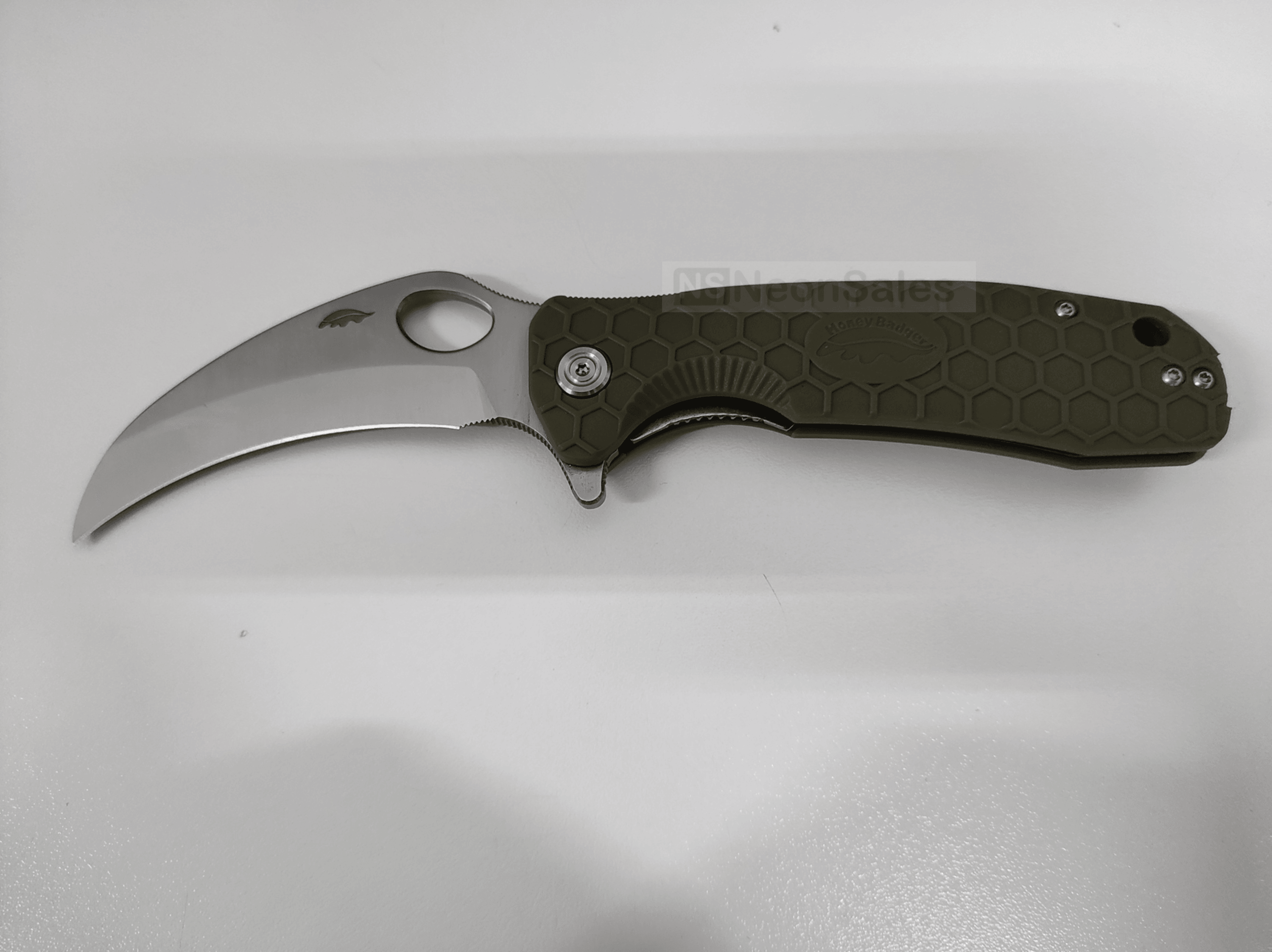 HONEY BADGER CLAW FLIPPER - LARGE OLIVE DRAB - NeonSales {{ shop.shopifyCountryName }}