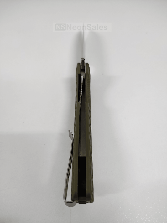 HONEY BADGER DROP-POINT FLIPPER D2 - LARGE OLIVE - NeonSales {{ shop.shopifyCountryName }}