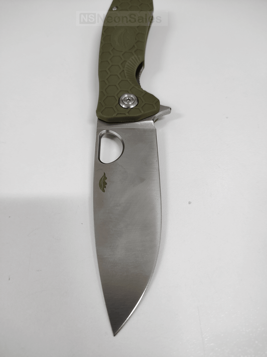HONEY BADGER DROP-POINT FLIPPER D2 - LARGE OLIVE - NeonSales {{ shop.shopifyCountryName }}