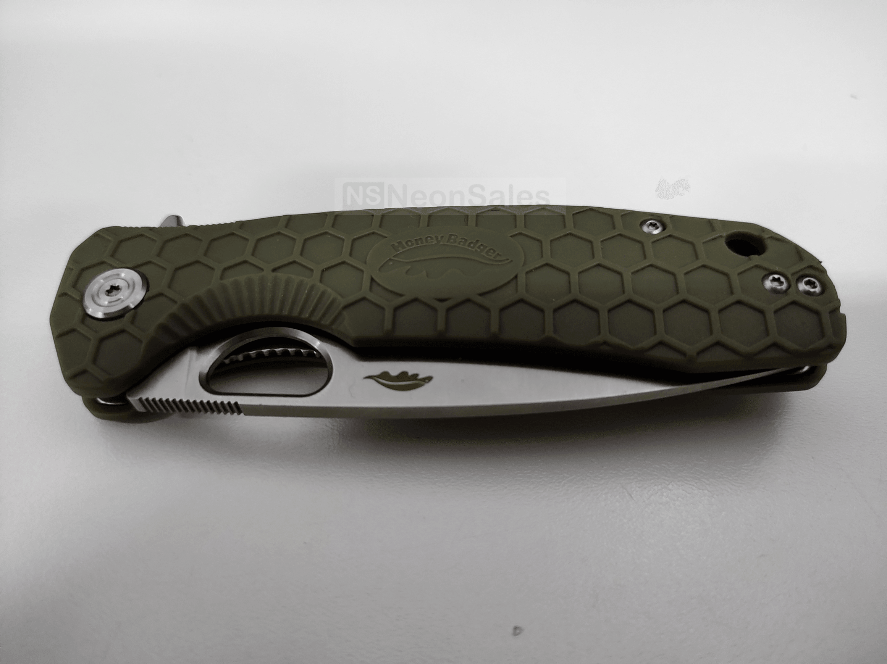 HONEY BADGER DROP-POINT FLIPPER D2 - LARGE OLIVE - NeonSales South Africa