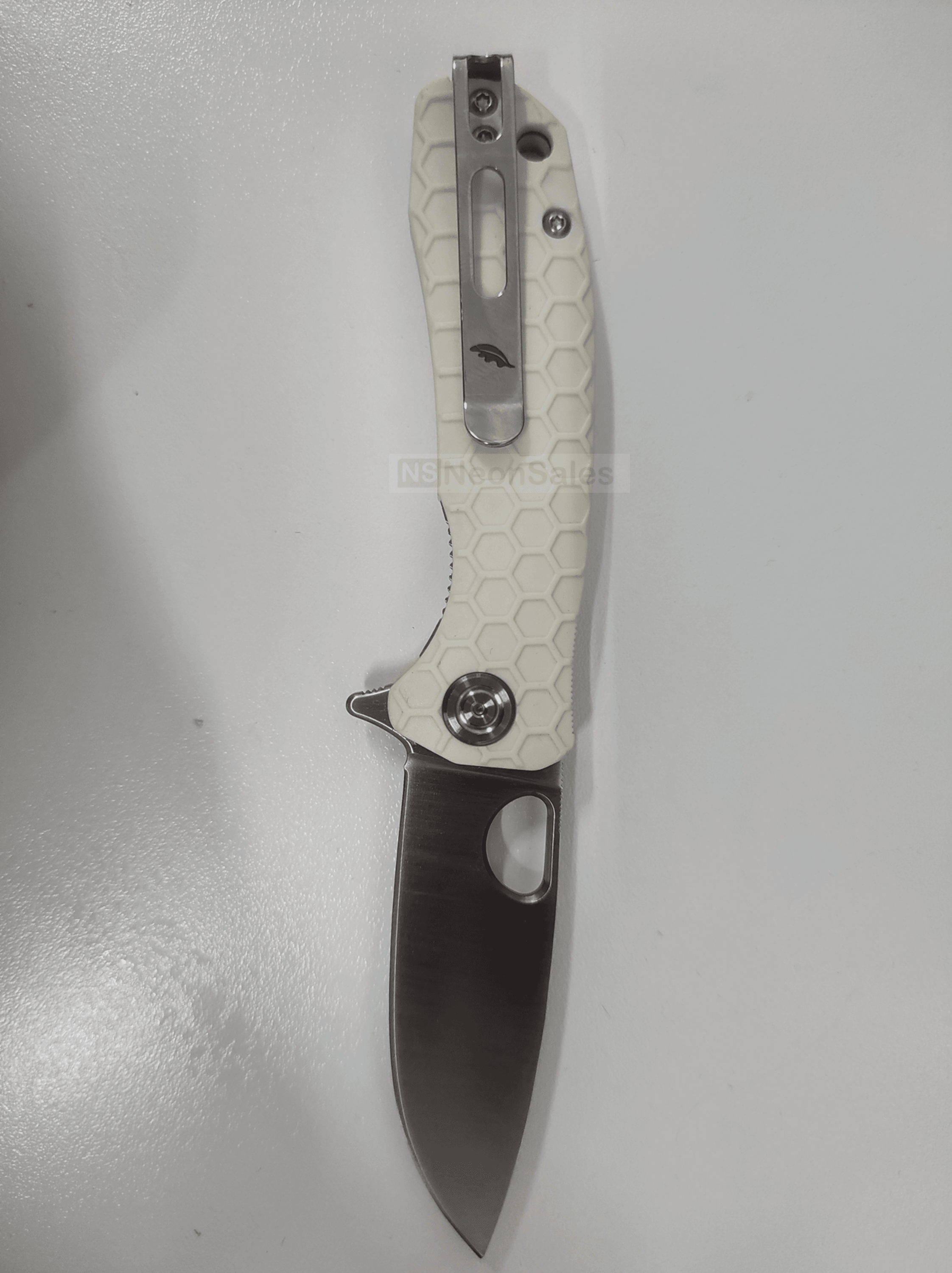 HONEY BADGER DROP-POINT FLIPPER D2 - SMALL WHITE - NeonSales South Africa