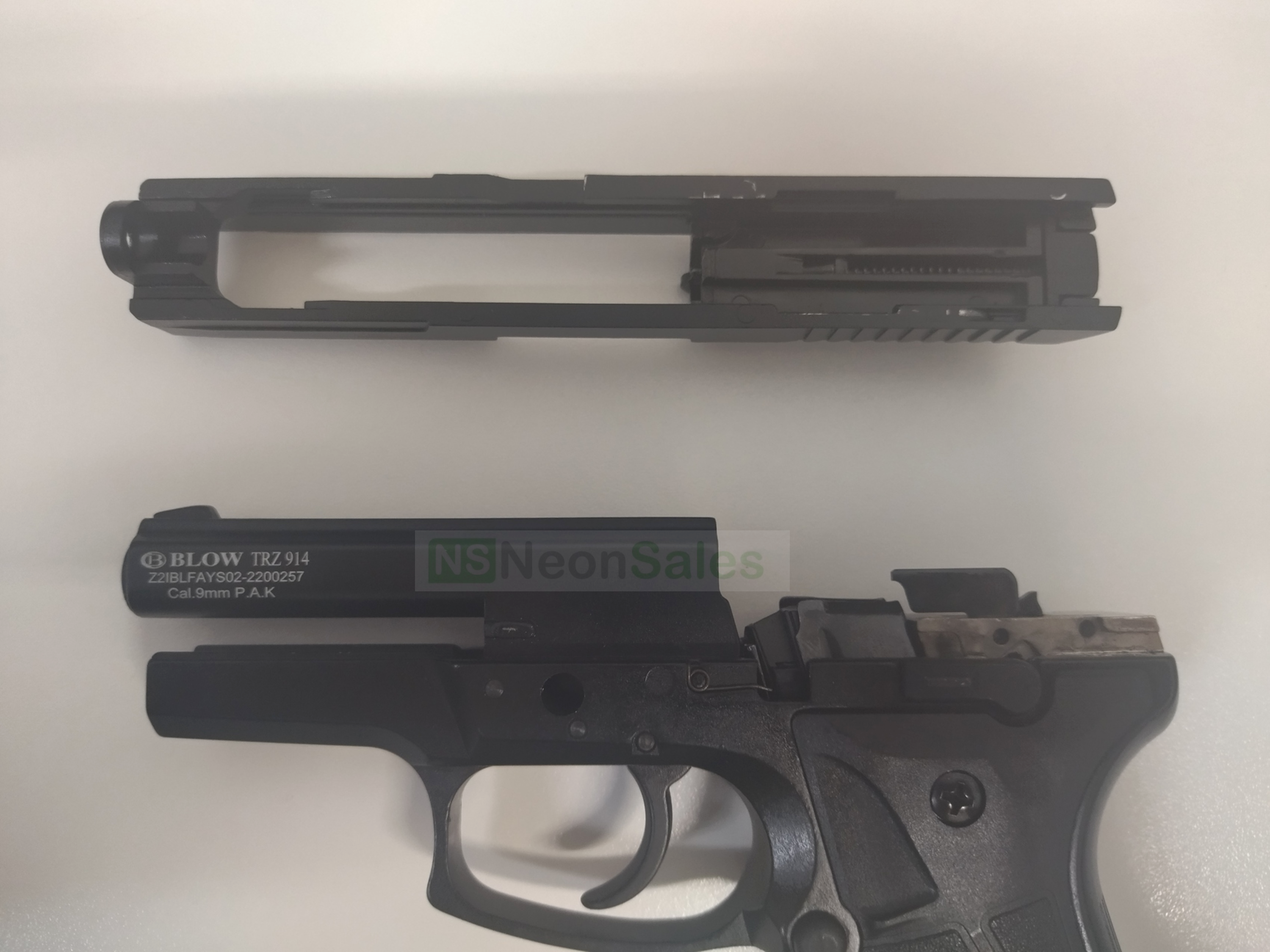 BLOW TRZ914 BLANK GUN - BLACK