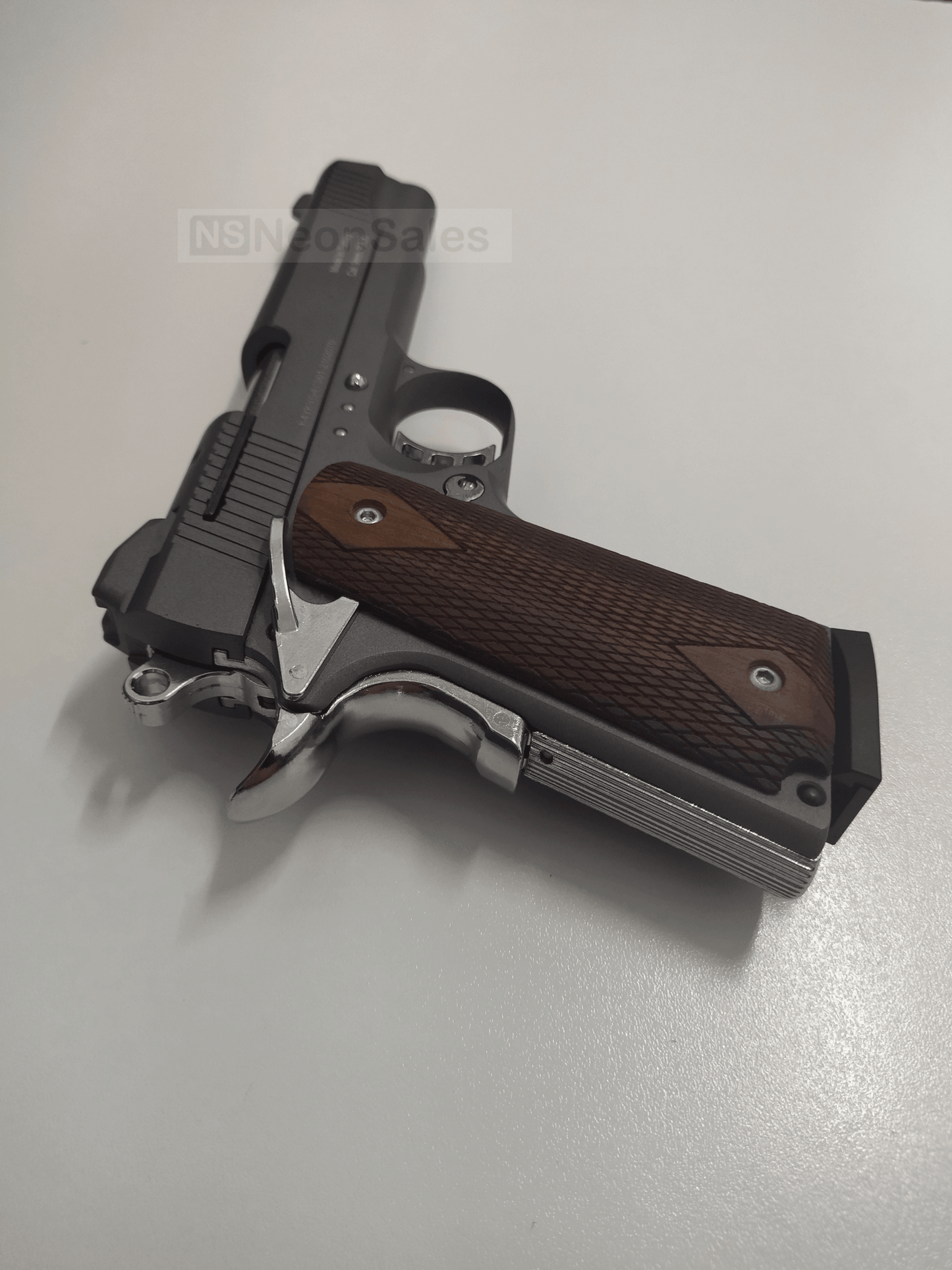 KUZEY 911 BLANK GUN - SMOKED W/ WALNUT GRIPS - NeonSales {{ shop.shopifyCountryName }}