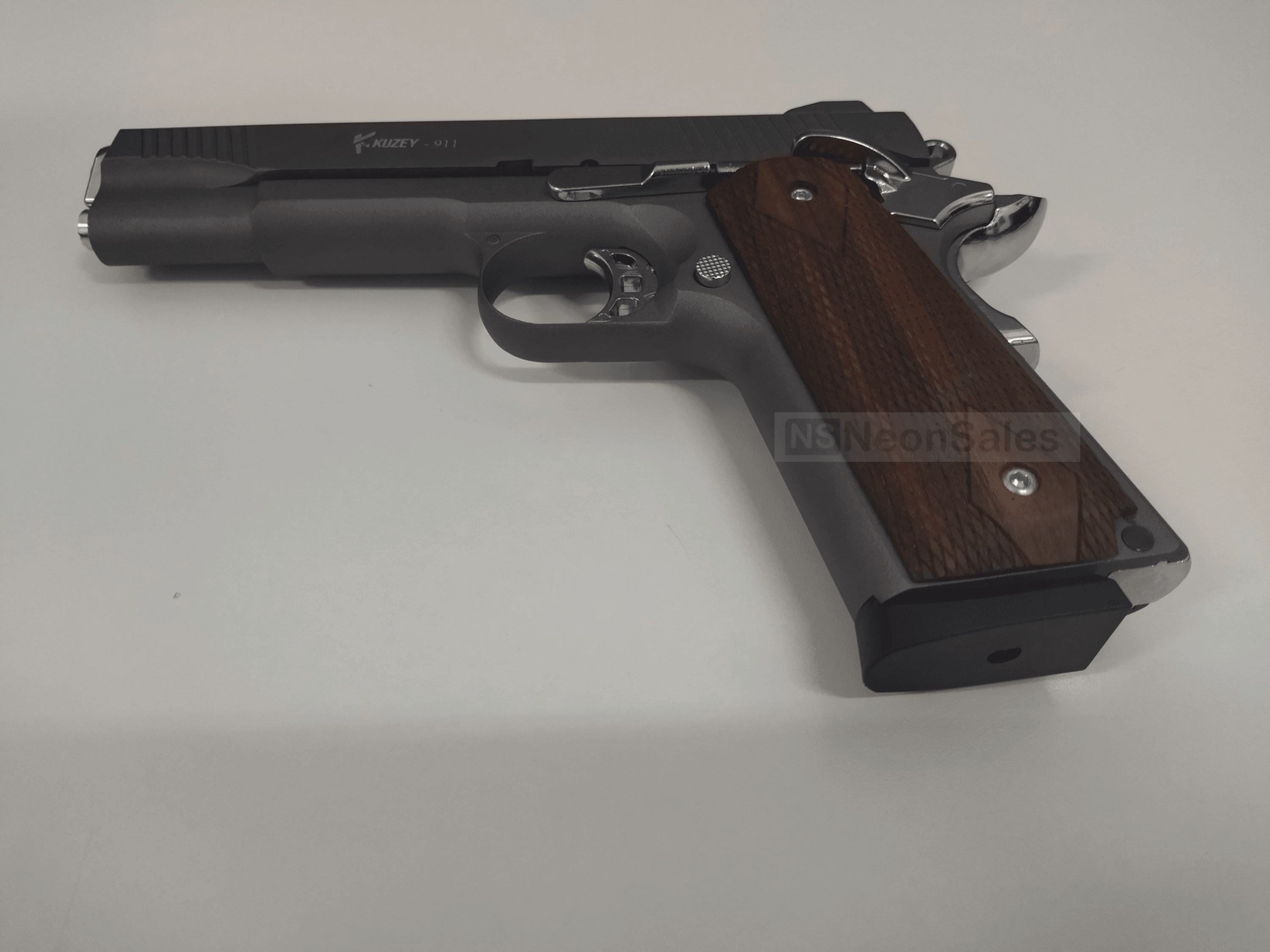 KUZEY 911 BLANK GUN - SMOKED W/ WALNUT GRIPS - NeonSales South Africa