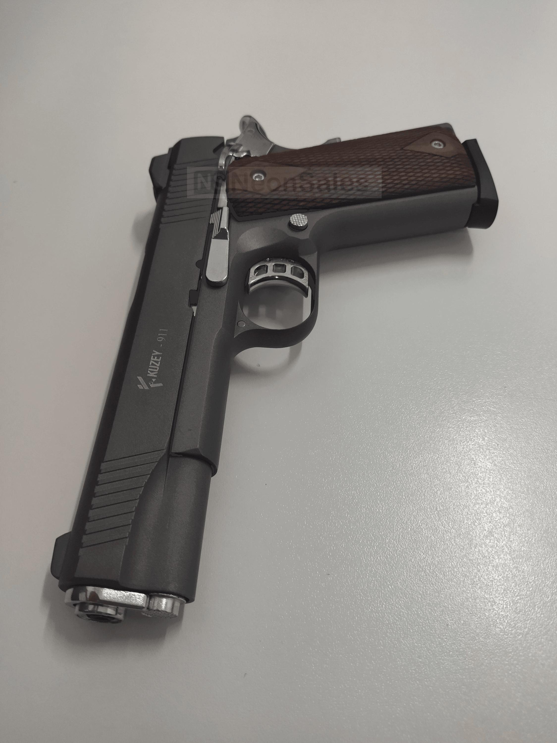 KUZEY 911 BLANK GUN - SMOKED W/ WALNUT GRIPS - NeonSales South Africa