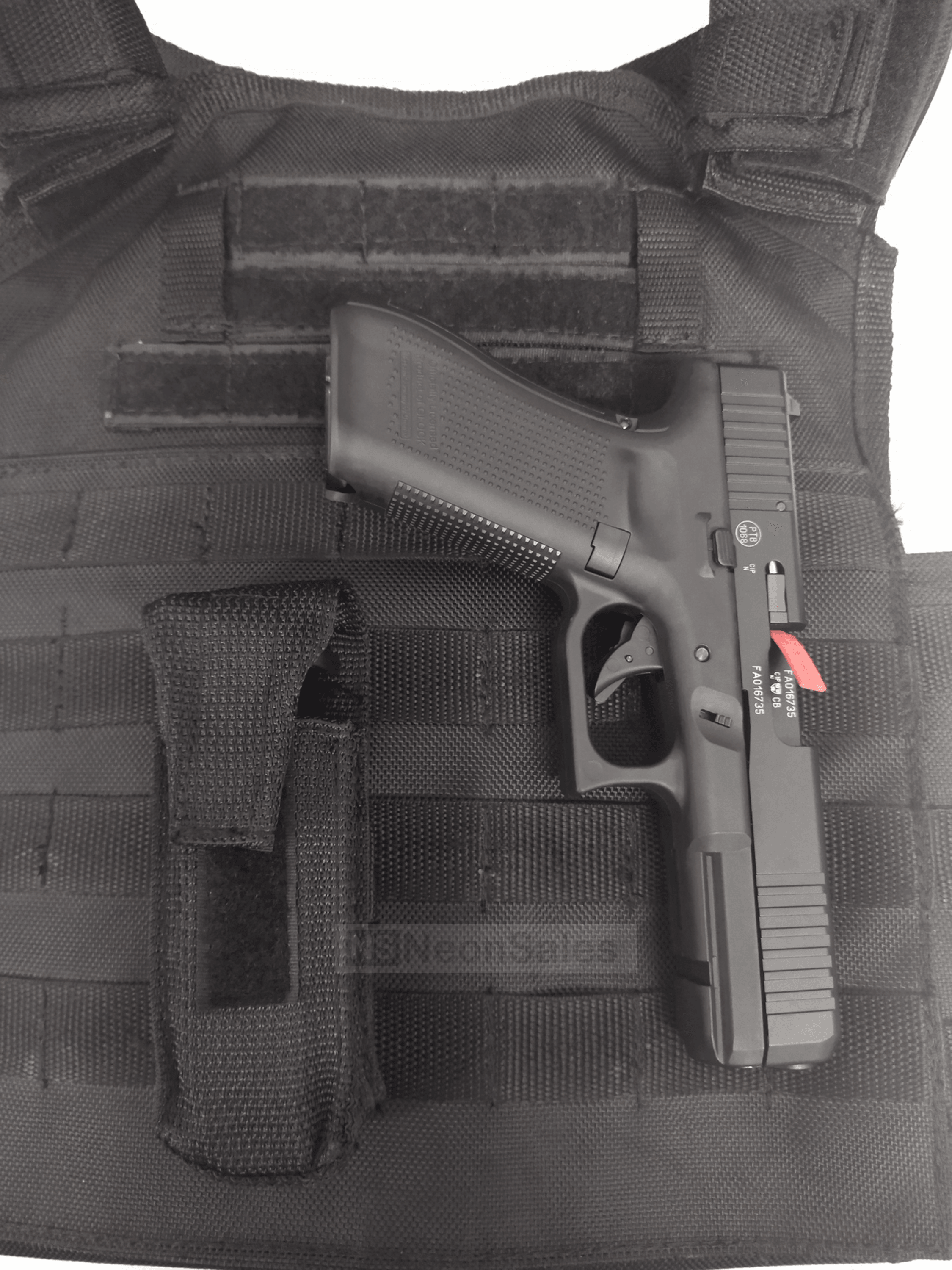 MAVERICK 17 RD DBL STACK PISTOL MAG. POUCH - MOLLE - NeonSales {{ shop.shopifyCountryName }}