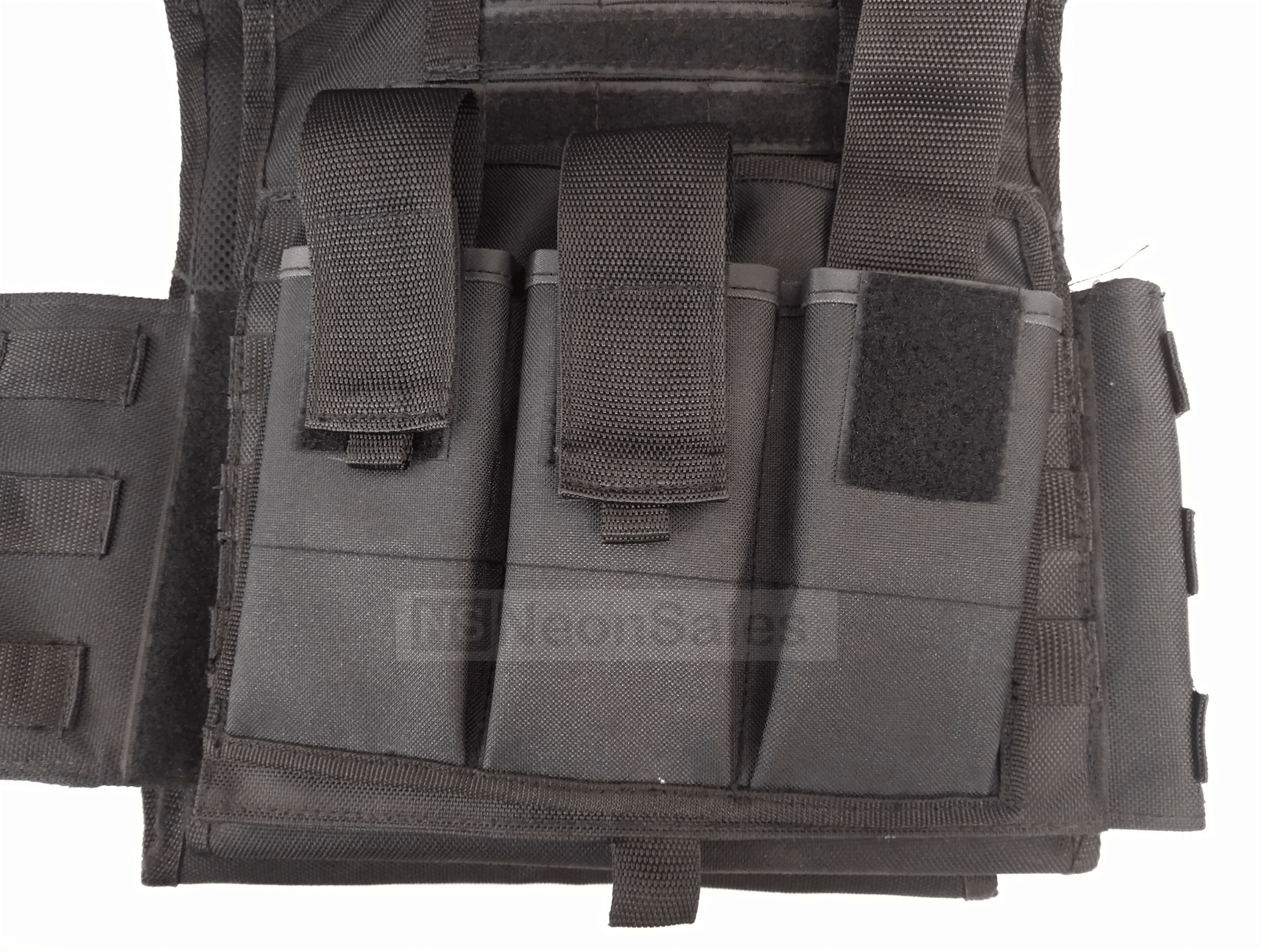 MAVERICK AR15 5.56X45MM MAGAZINE POUCH - MOLLE - NeonSales South Africa