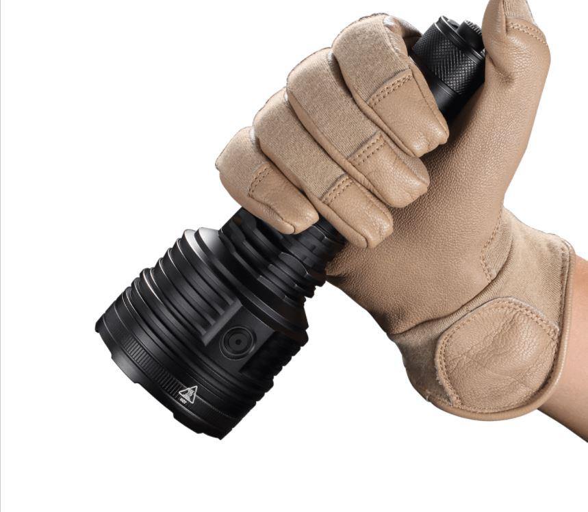 NITECORE P30I, 21700 SEARCHLIGHT, 2000 LM, 1000 M - NeonSales {{ shop.shopifyCountryName }}