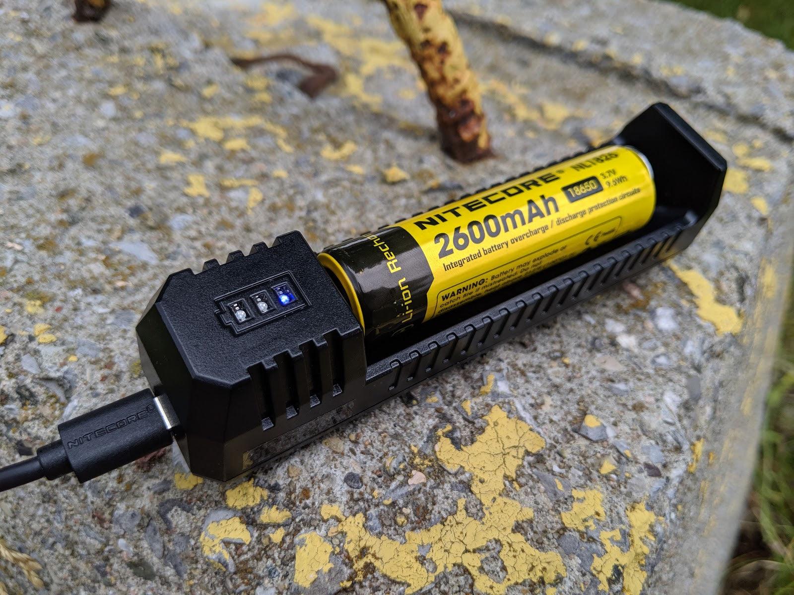 NITECORE UI1 BATTERY CHARGER + CABLE - 1 SLOT - NeonSales South Africa