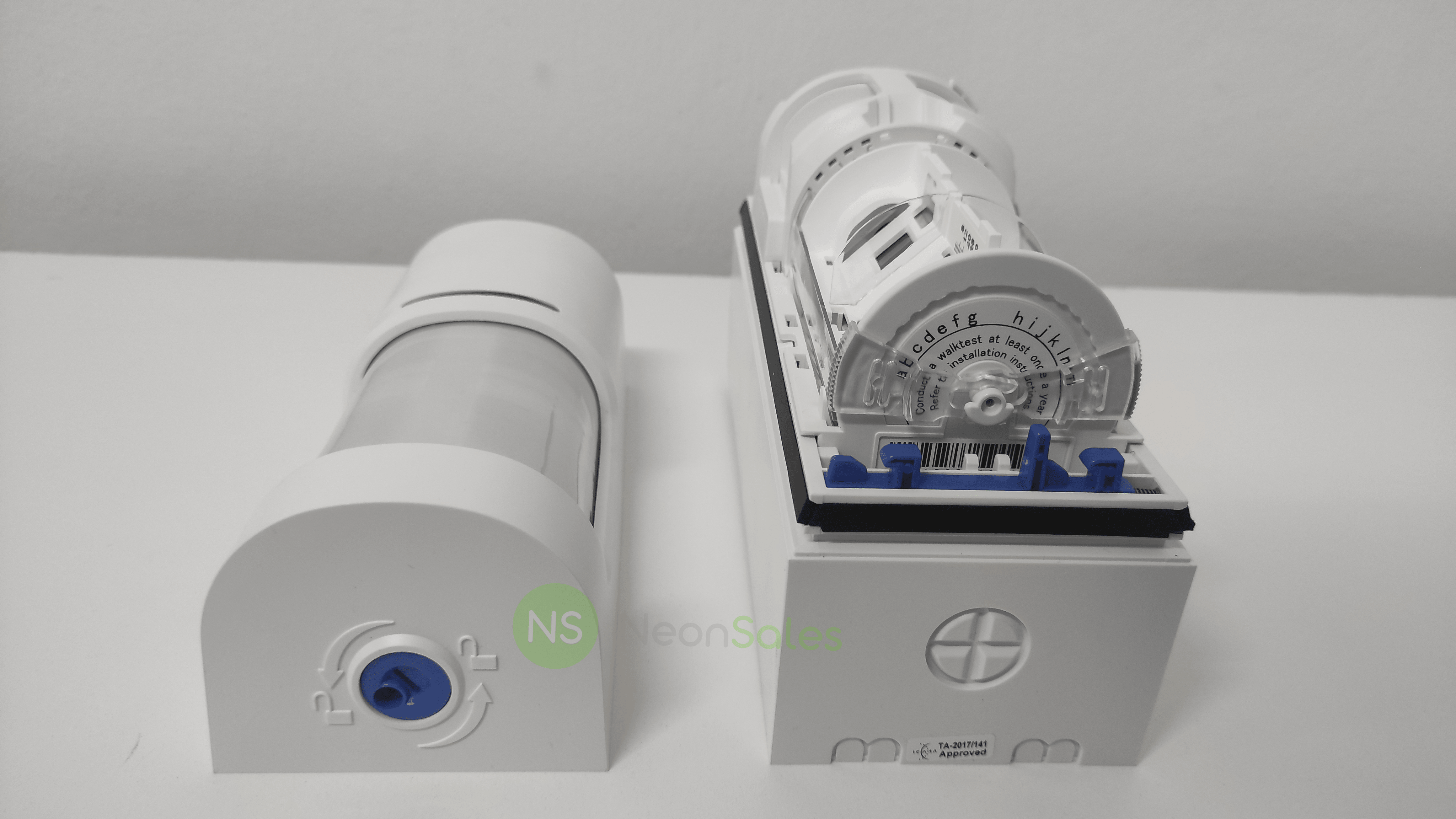 OPTEX WXI WIRELESS OUTDOOR PIR 180 DEG - NeonSales {{ shop.shopifyCountryName }}