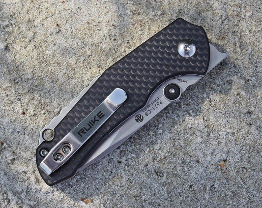 RUIKE KNIFE P671-CB CARBON FIBER OVERLAY - NeonSales {{ shop.shopifyCountryName }}