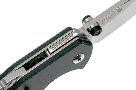 RUIKE KNIFE P671-CB CARBON FIBER OVERLAY - NeonSales {{ shop.shopifyCountryName }}
