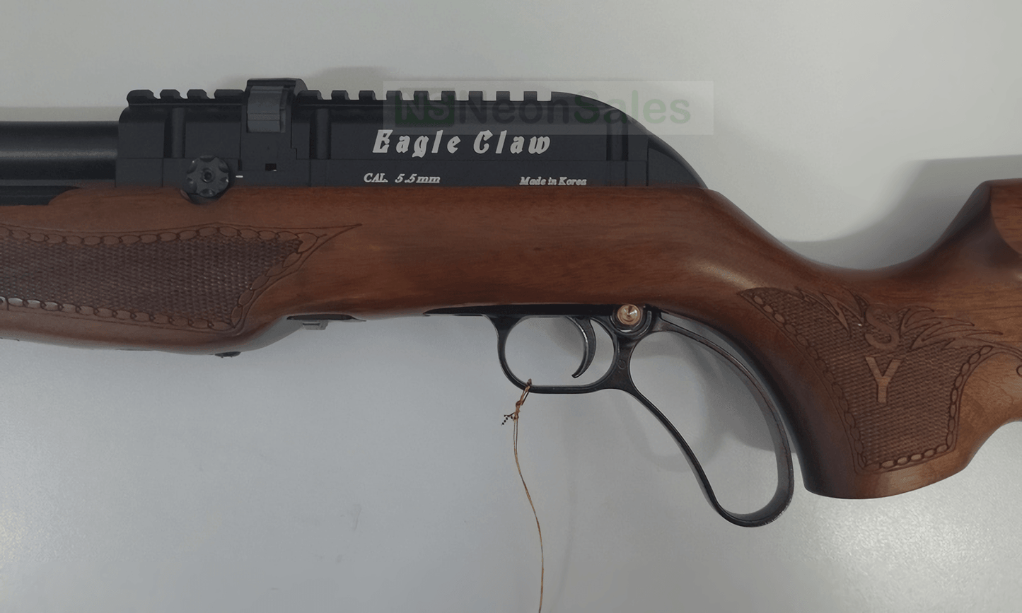 SUMATRA EAGLE CLAW CARBINE PCP AIR RIFLE 5.5MM - NeonSales {{ shop.shopifyCountryName }}