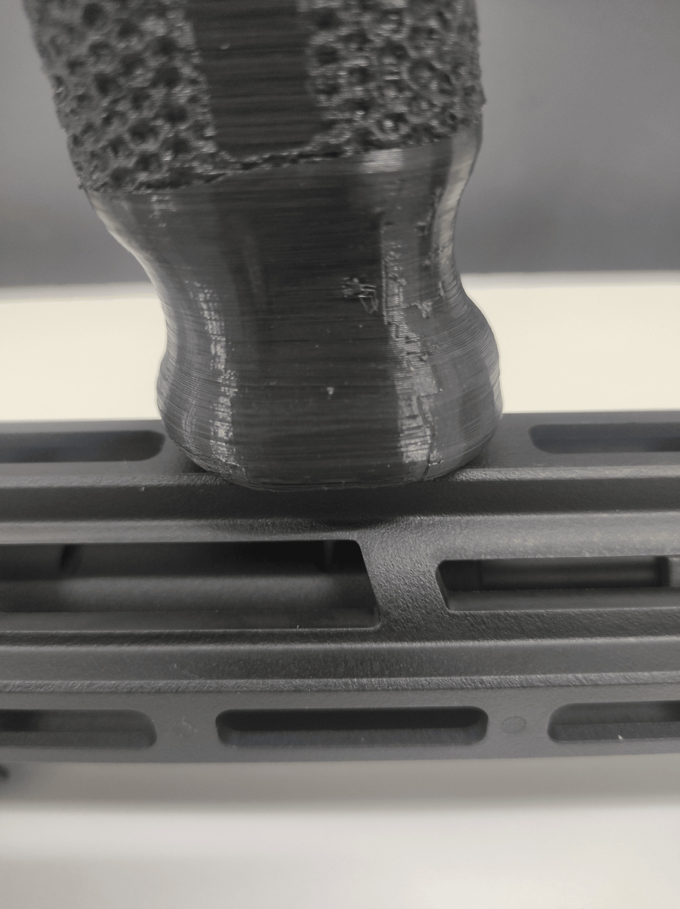 TACTICA CANTILEVERED FOREGRIP (M-LOK) - BLACK - NeonSales {{ shop.shopifyCountryName }}