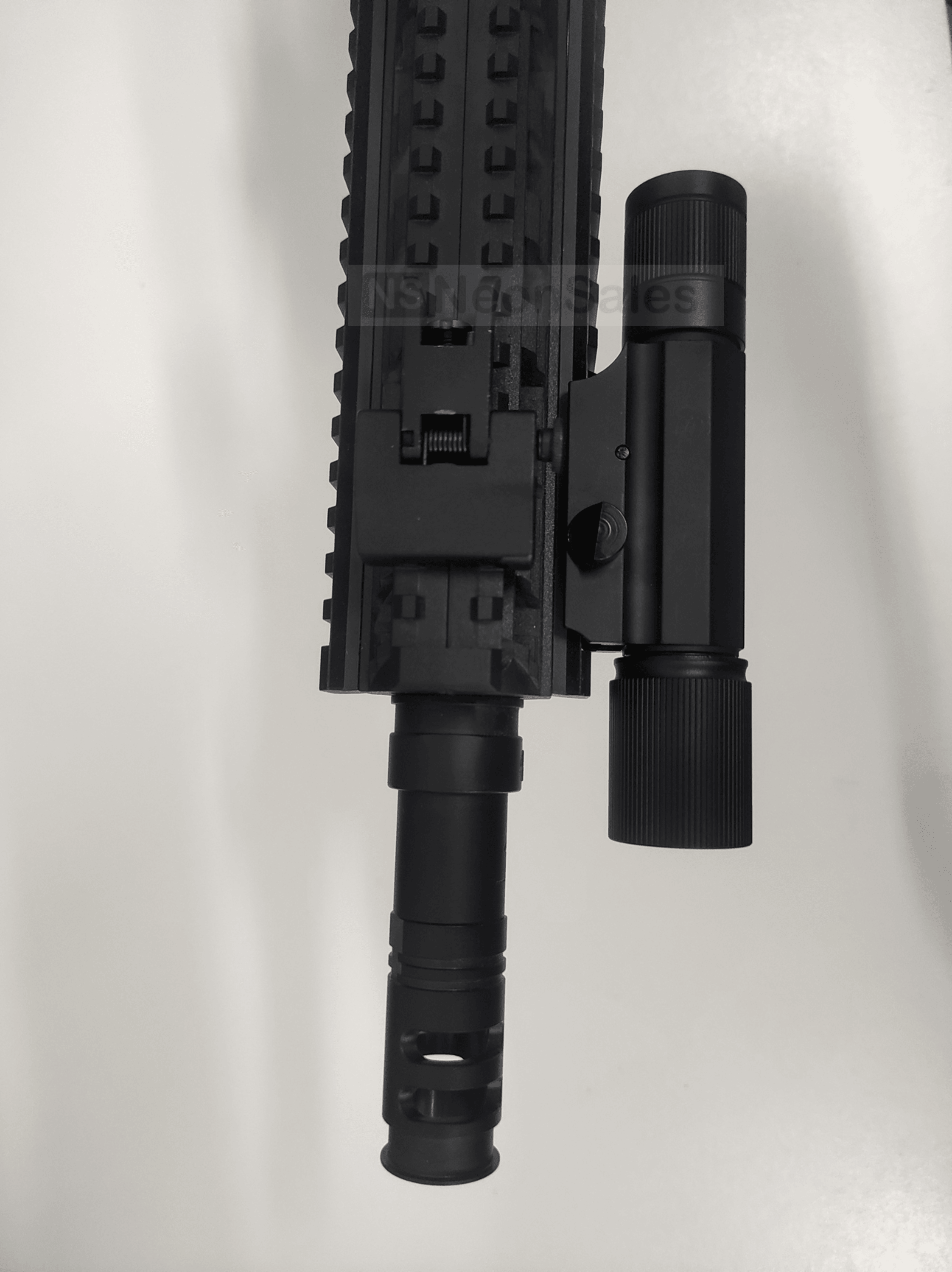 TITANIUM TF2 TACTICAL FLASHLIGHT W/ REMOTE SWITCH - NeonSales {{ shop.shopifyCountryName }}