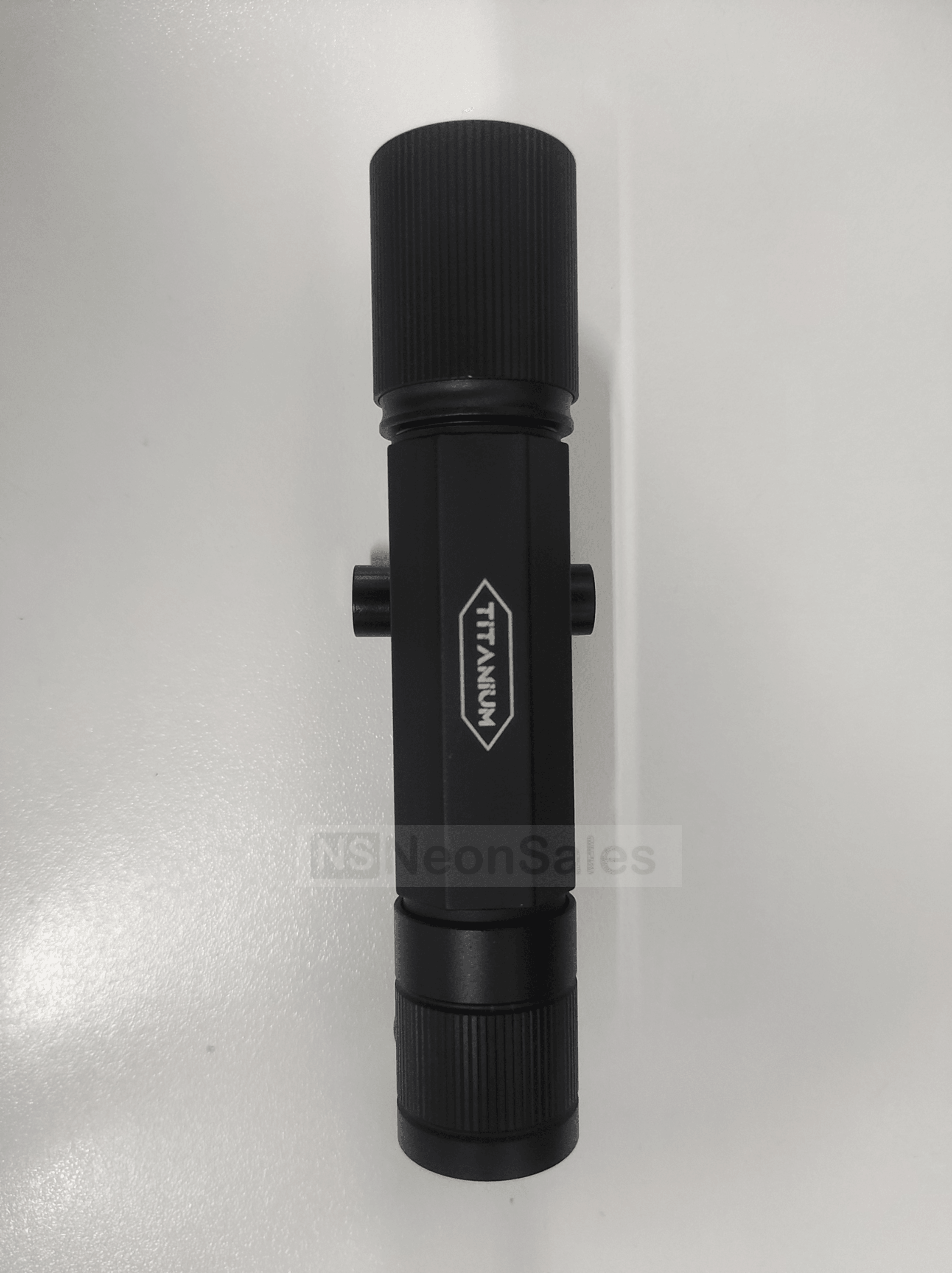 TITANIUM TF2 TACTICAL FLASHLIGHT W/ REMOTE SWITCH - NeonSales {{ shop.shopifyCountryName }}
