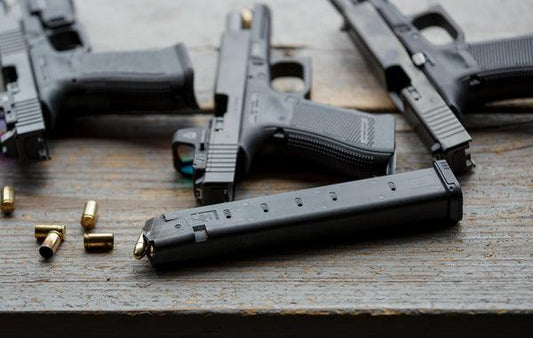 UTG® GL933, POLYMER GLOCK® MAGAZINE 33 RND, 9X19MM - NeonSales {{ shop.shopifyCountryName }}