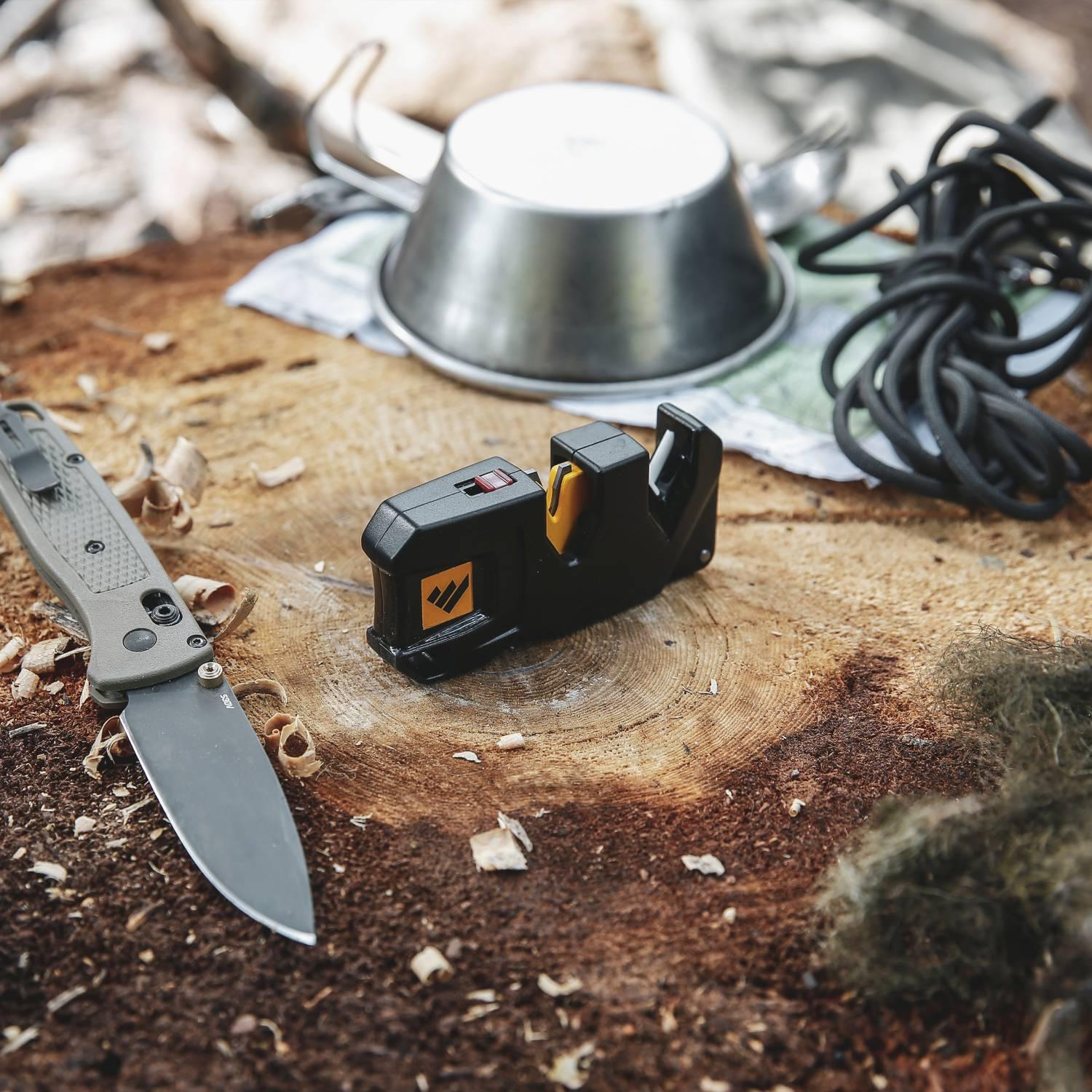 WORK SHARP PIVOT PLUS KNIFE SHARPENER - NeonSales {{ shop.shopifyCountryName }}